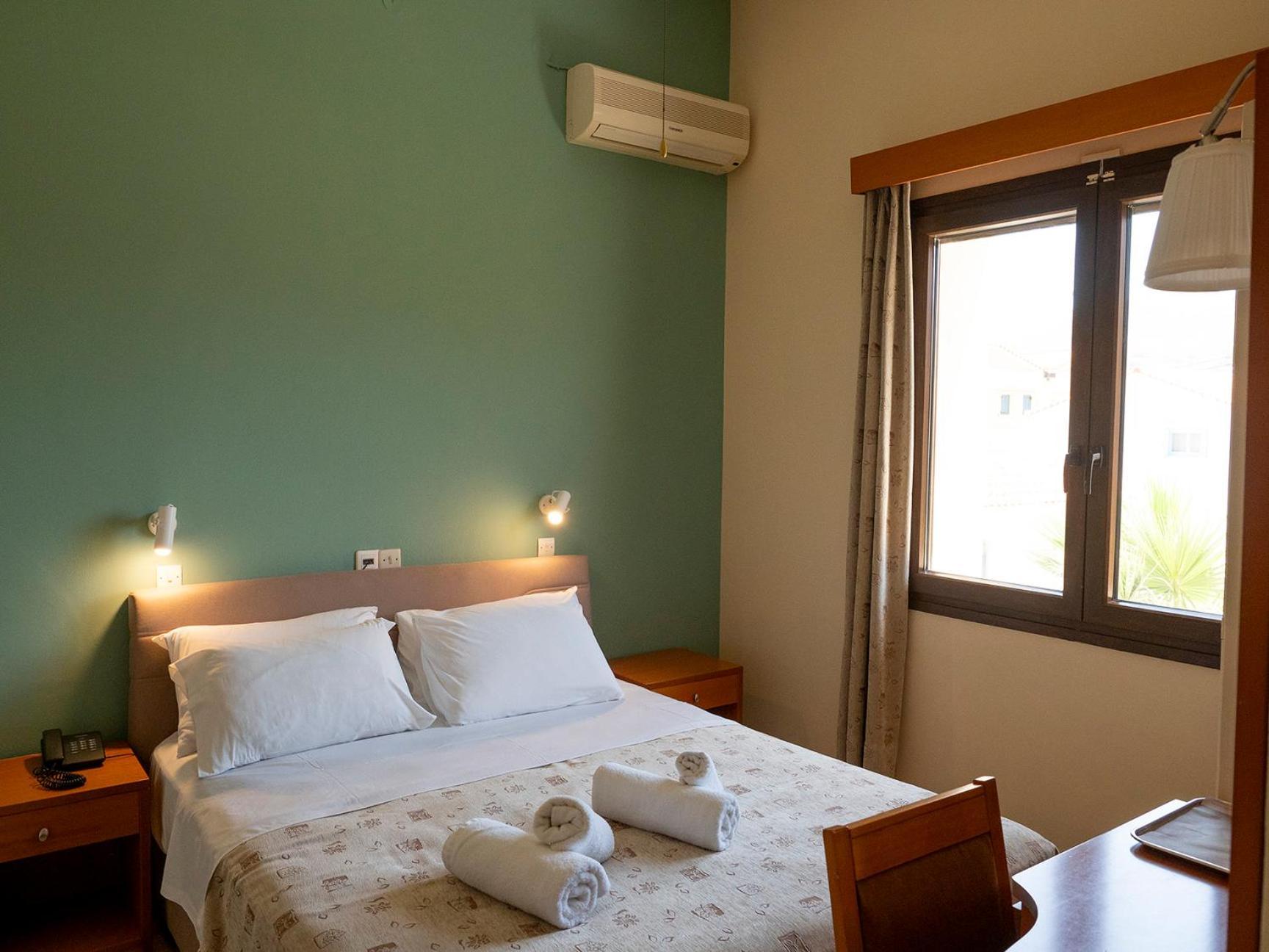 Sappho Hotel Скала-Эресу Экстерьер фото